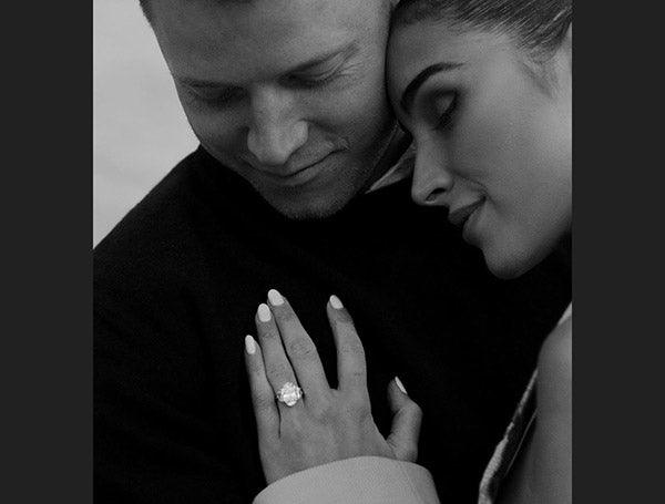 Olivia Culpo is Rocking an Oval Diamond With Epaulette Shaped Side