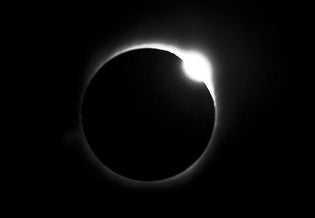  Solar Eclipse: Sun, Moon Will Align to Create 'Diamond Ring Effect' on April 8 - Diamond Designs