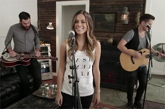 Music Friday: Jana Kramer Misses Out on Bridal Jewelry in 2015’s ‘I Got the Boy’ - Diamond Designs