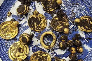  Novice Metal Detectorist Credited With Making Norway's 'Find of the Century' - Diamond Designs