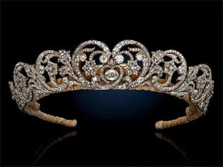  Princess Diana’s Wedding Tiara to Headline Special Exhibition at Sotheby’s London - Diamond Designs