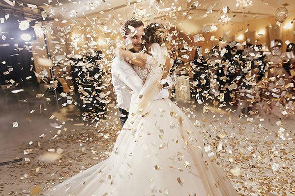 The Knot Worldwide Compares Engagement/Wedding Trends in 15 Countries - Diamond Designs