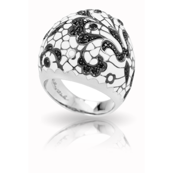 Fleur De Lace Ring