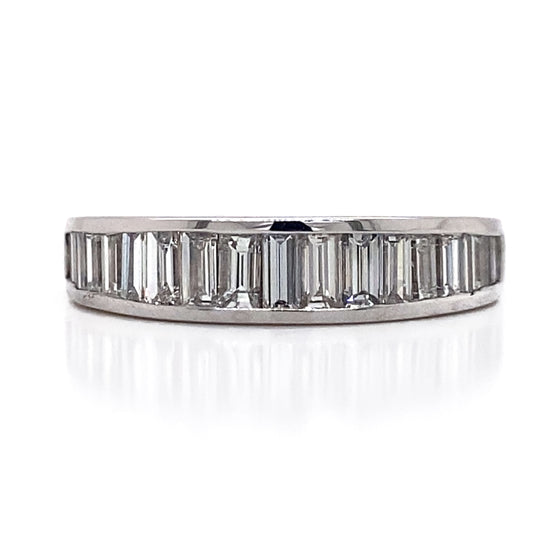 Diamond Designs White 14 Karat Gold Wedding Band Size 7 *