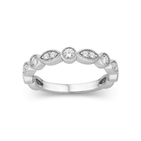 Diamond Designs White 18 Karat Gold Wedding Band Size 6.5 *