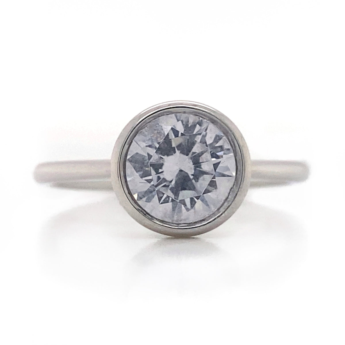 Diamond Designs White Gold Round Bezel Diamond Engagement Ring Mounting Size 6.5*