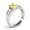Emerald Gemstone Fashion Ring in Gold