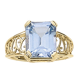 Vintage Filigree Emerald Color Ring in Gold