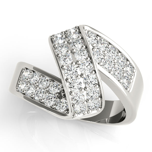 Diamond Fashion Bands in Gold