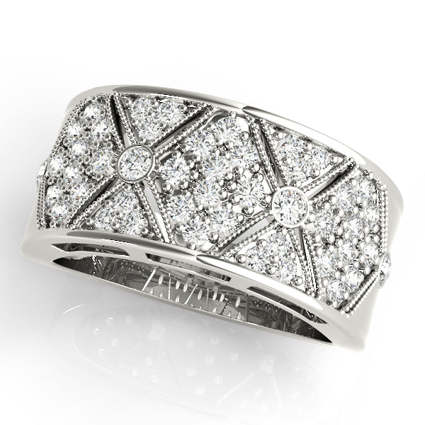 Diamond Fashion Fashion Rings in Gold