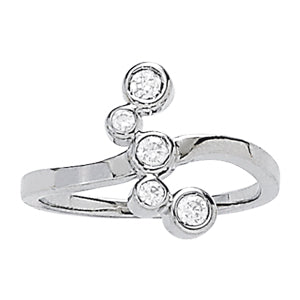 Bezel Set Ring Hand Fashion Ring in Gold