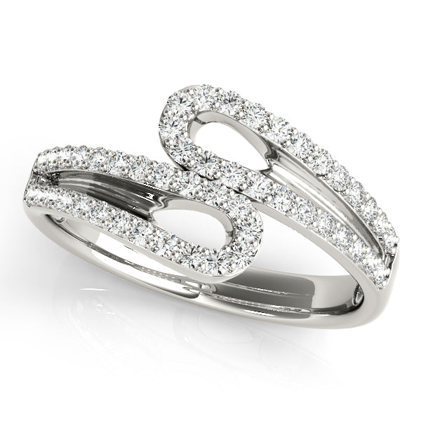 Diamond Fashion Fashion Rings in Gold
