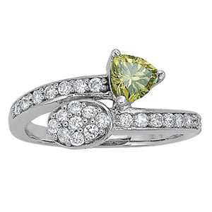 Trillion Cluster Color Ring in Gold