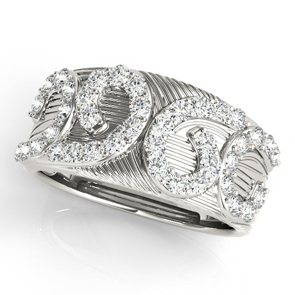 Diamond Fashion Fashion Rings in Gold