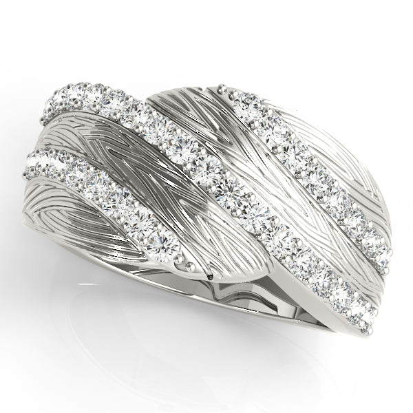 Multirow Prong Set Filigree Fashion Rings in Gold