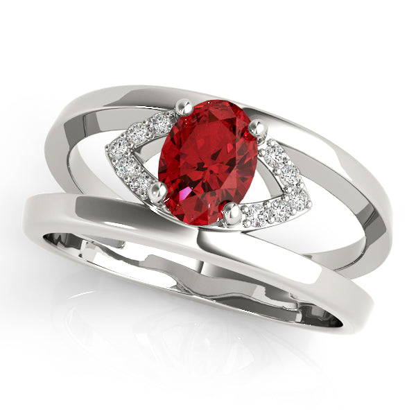 Oval Diamond Fashion Ring in Gold
