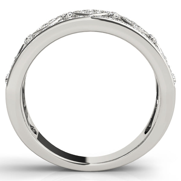Round Diamond Fashion Band in Gold