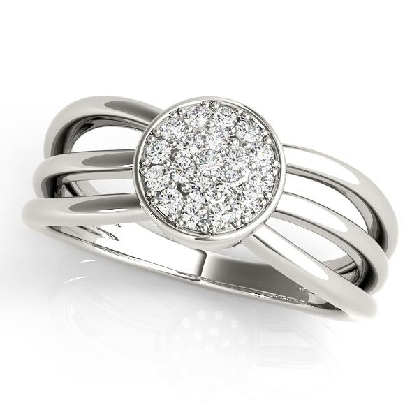 Round Diamond Fashion Band in Gold