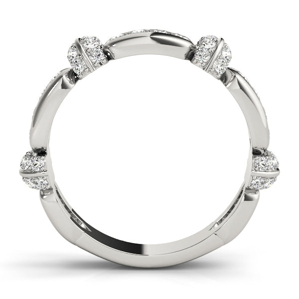 Round Diamond Fashion Band in Gold