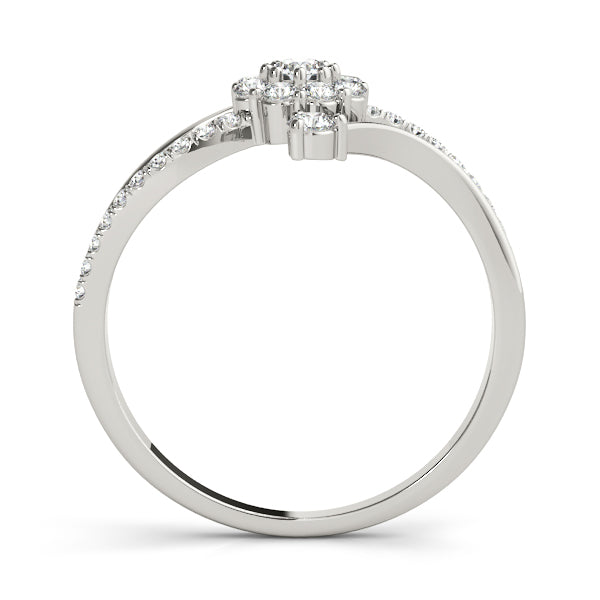 Round Diamond Fashion Band in Gold