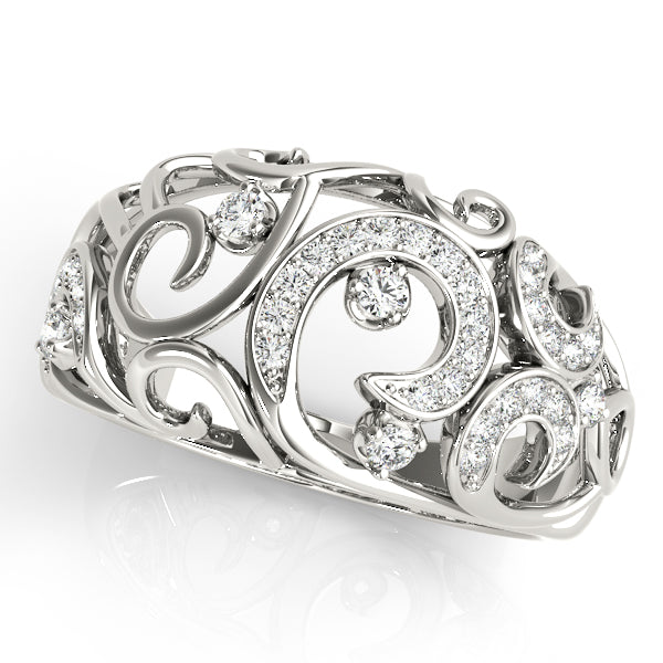 Prong Set Filigree Fashion Rings in Gold