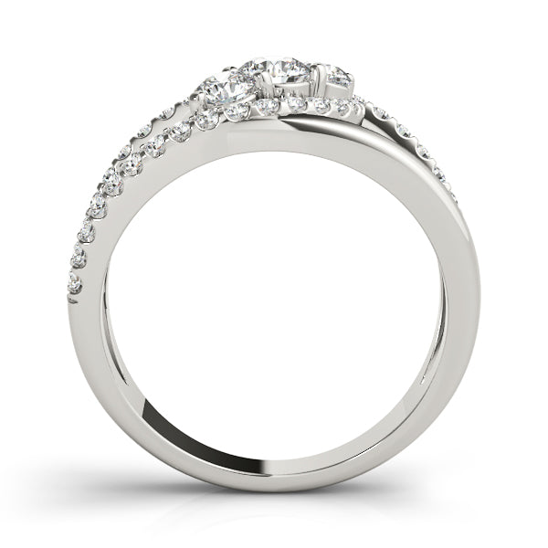 Bypass 3-Stone Split Shank Fashion Rings in Gold