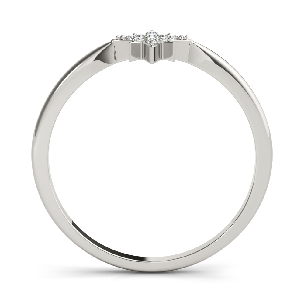 Round Diamond Fashion Ring in Gold
