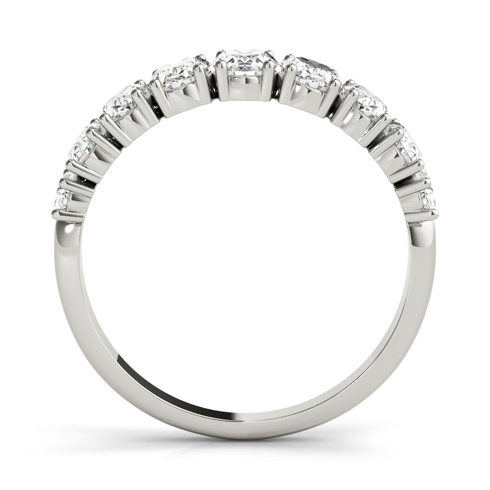 9 Stone Band Ovals in Gold (1 cttw)
