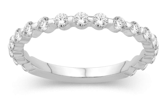 Diamond Designs White 18 Karat Gold Wedding Band Size 6.5 *