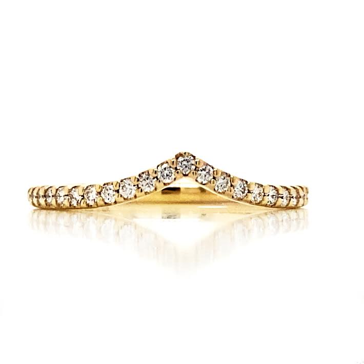 ArtCarved 14K Yellow Gold Diamond Curved V-Shaped Wedding Band Size 6.5