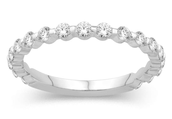 Diamond Designs White 18 Karat Gold Wedding Band Size 6.5 *