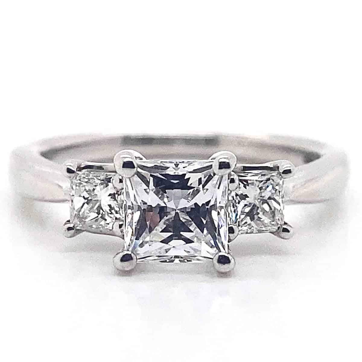 Ritani White 14 Karat Gold Diamond Engagement Ring Mounting Size 6.5 *