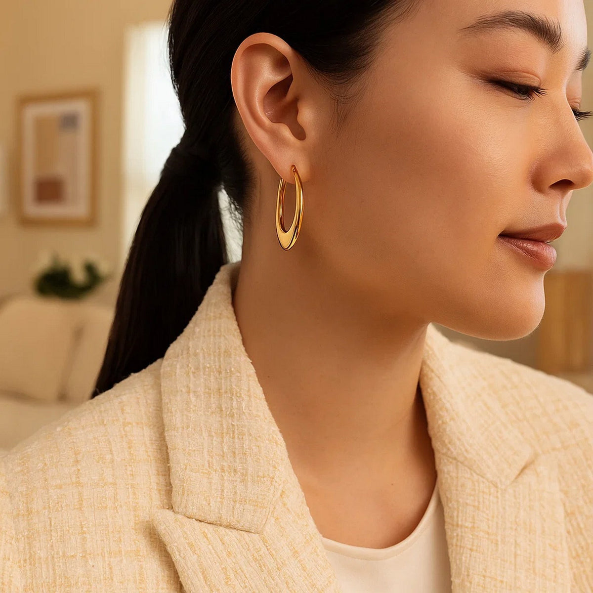 14K Yellow Gold Puffed Graduated Open Oval Earrings, view 3