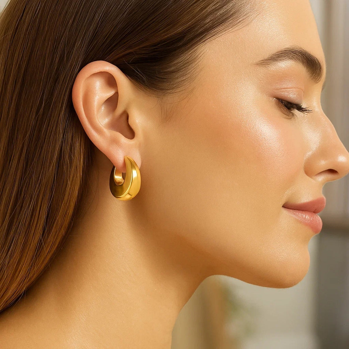 14K Yellow Gold Large Tapered Hoop Earrings (20x20.00 mm), view 6