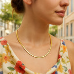 14K Yellow Gold And Silver Reversible Omega Chain Necklace (4.00 mm), view 3