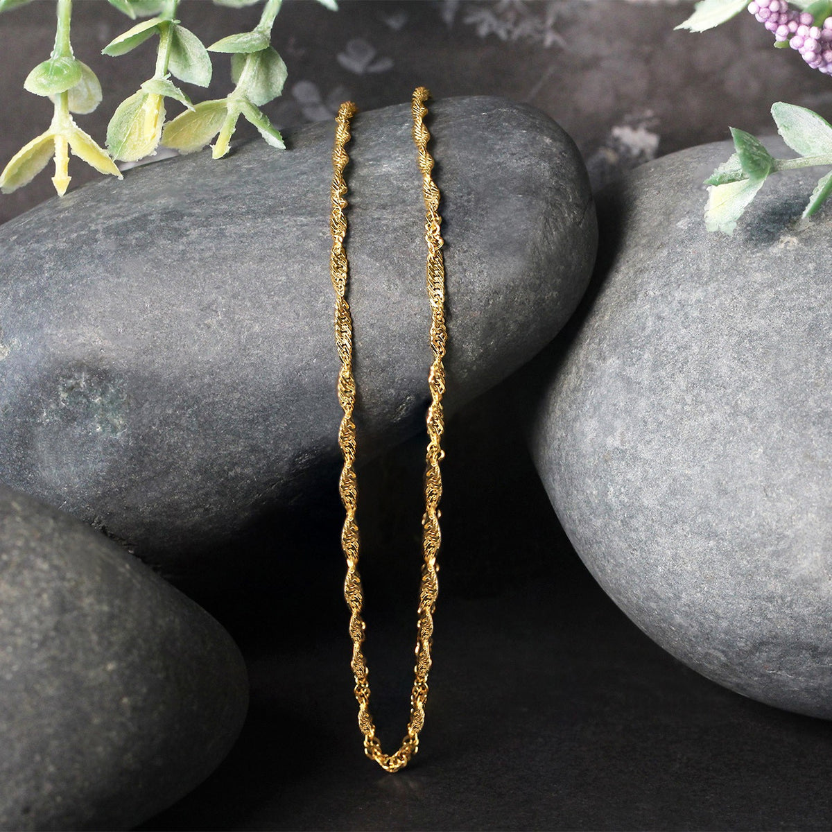 10k Yellow Gold Singapore Chain (1.80 mm), view 2