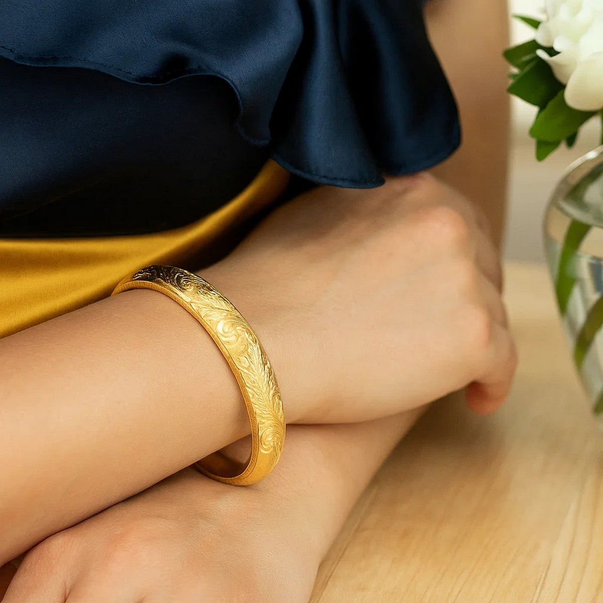 Engraved Large Bangle in 14K Yellow Gold (12.00 mm), view 3