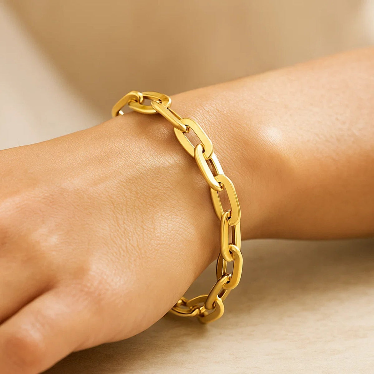 14K Yellow Gold Long Mirror Rolo Link Chain Bracelet (7.30 mm), view 6