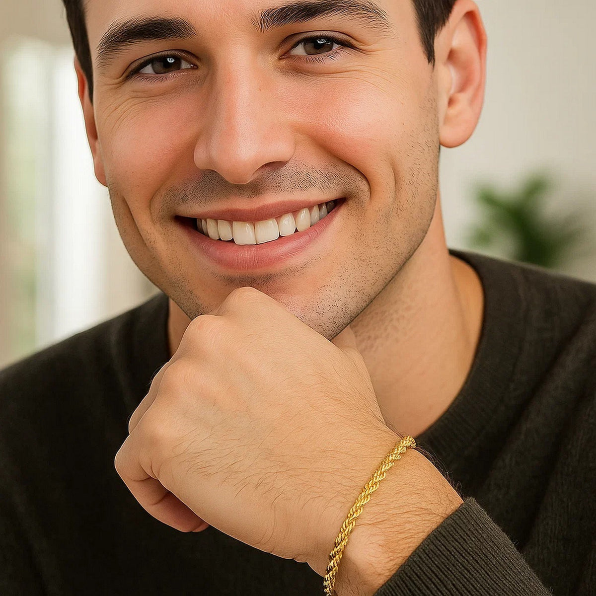 Lite Rope Chain Bracelet in 10K Yellow Gold (4.00 mm), view 3