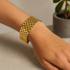 14K Yellow Gold Large Cobblestone Link Bracelet (22.90 mm), view 4