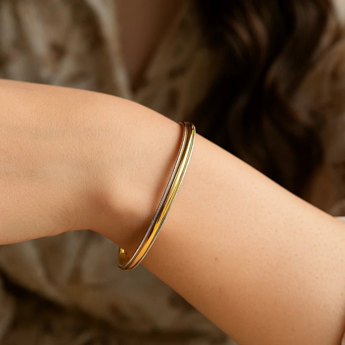 Two Tone Minimalist Bangle in 14K Yellow Gold (4.10 mm), view 5