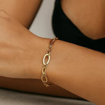 Large Flat Oval Link Bracelet in 14K Yellow Gold (7.90 mm), view 2
