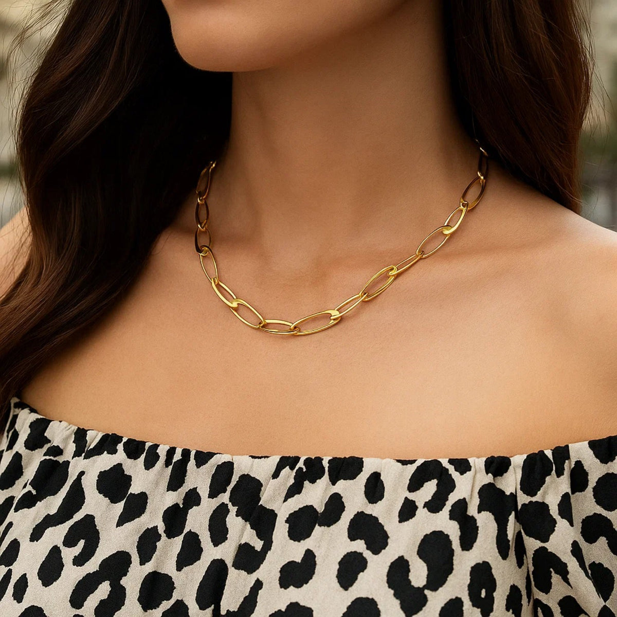 14K Yellow Gold Italian Oval Links Necklace, view 3