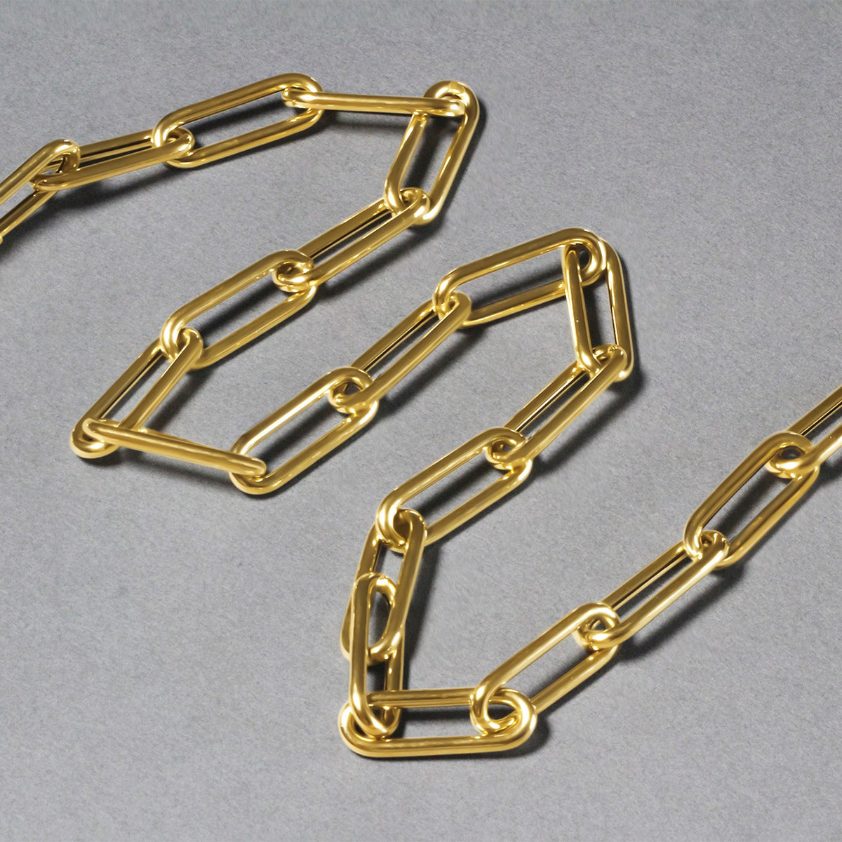 14K Yellow Gold Rounded Paperclip Chain Necklace, view 4