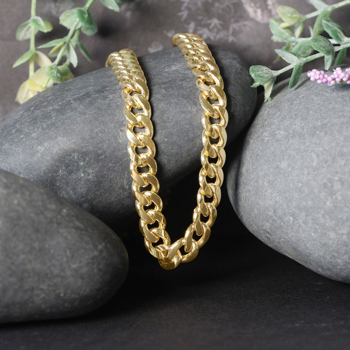 10k Yellow Gold Light Miami Cuban Chain (8.00 mm), view 2
