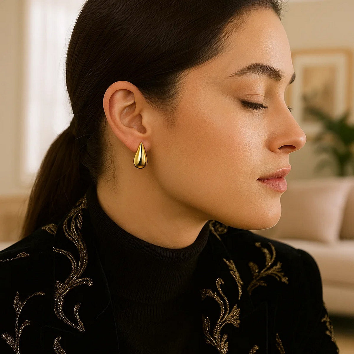 14K Yellow Gold Small Raindrop Studs Earrings (19.50x9.80 mm), view 2