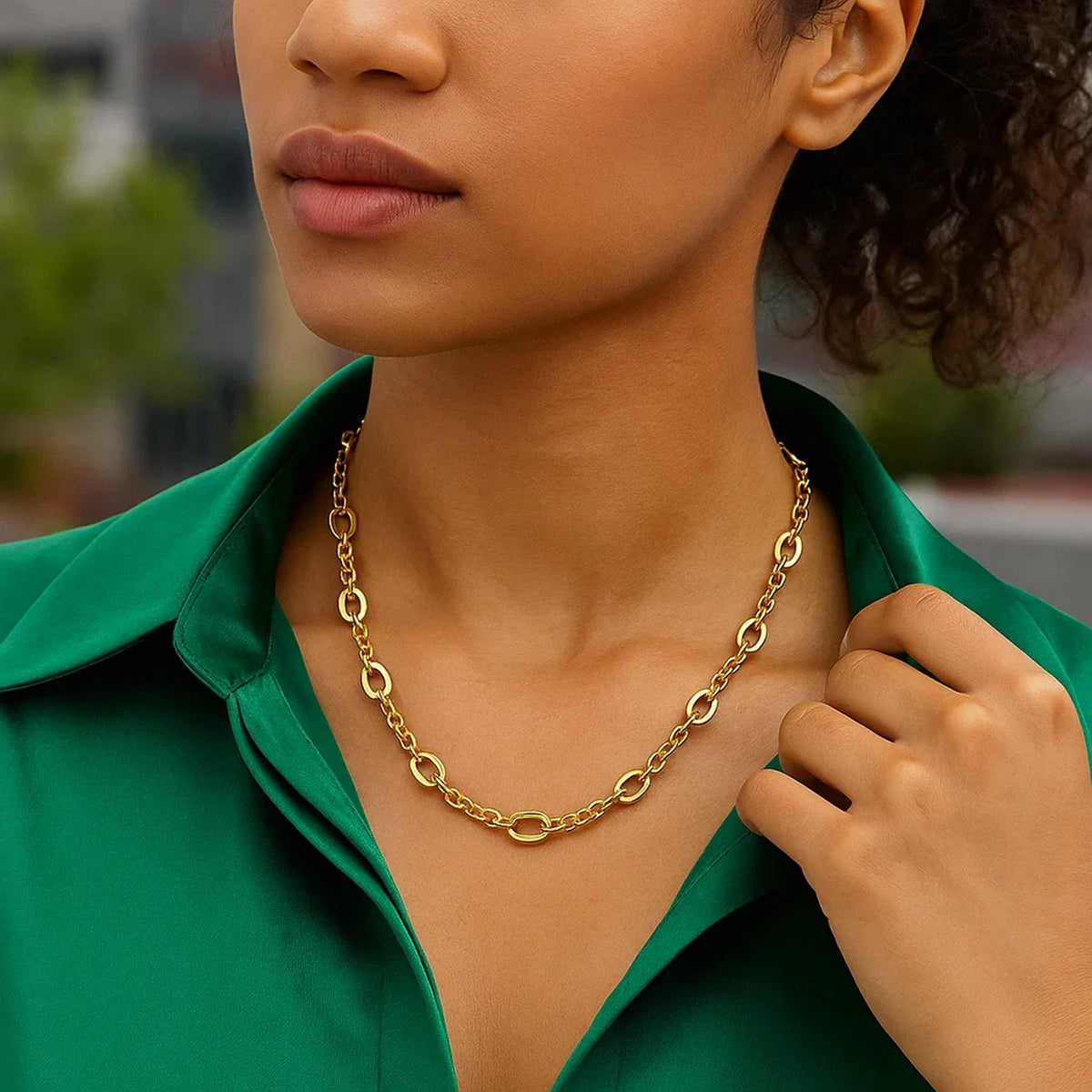 14K Yellow Gold Five and One Oval Link Chain Necklace, view 5
