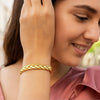 14K Yellow Gold Chevron Link Bangle (10.00 mm), view 4