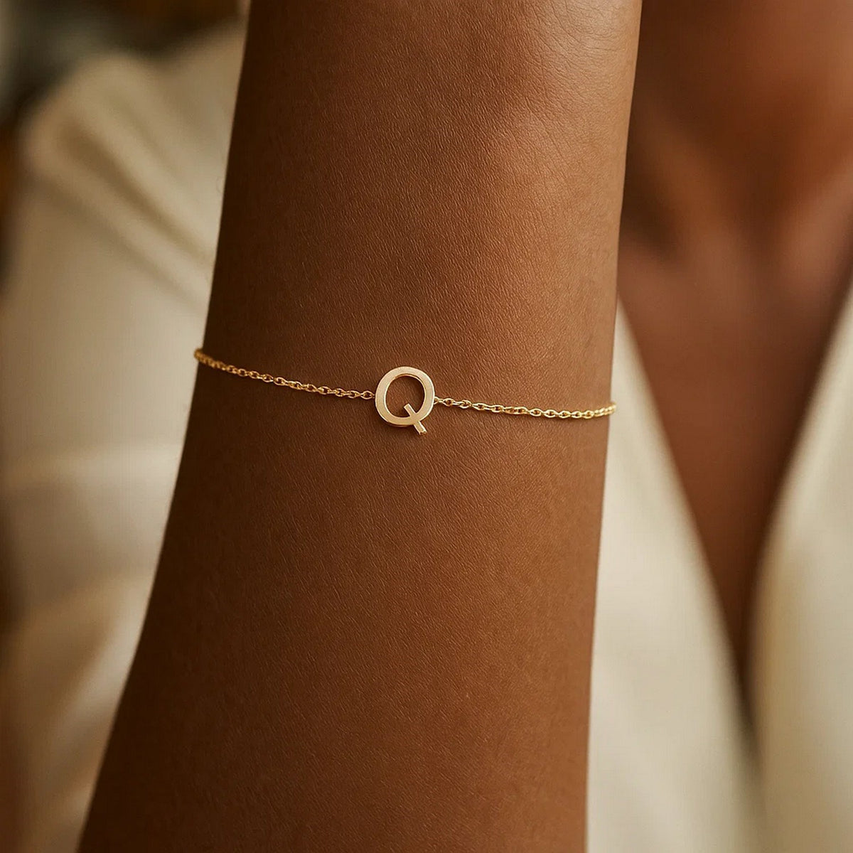 14K Yellow Gold Mini Initial Q Bracelet, view 6