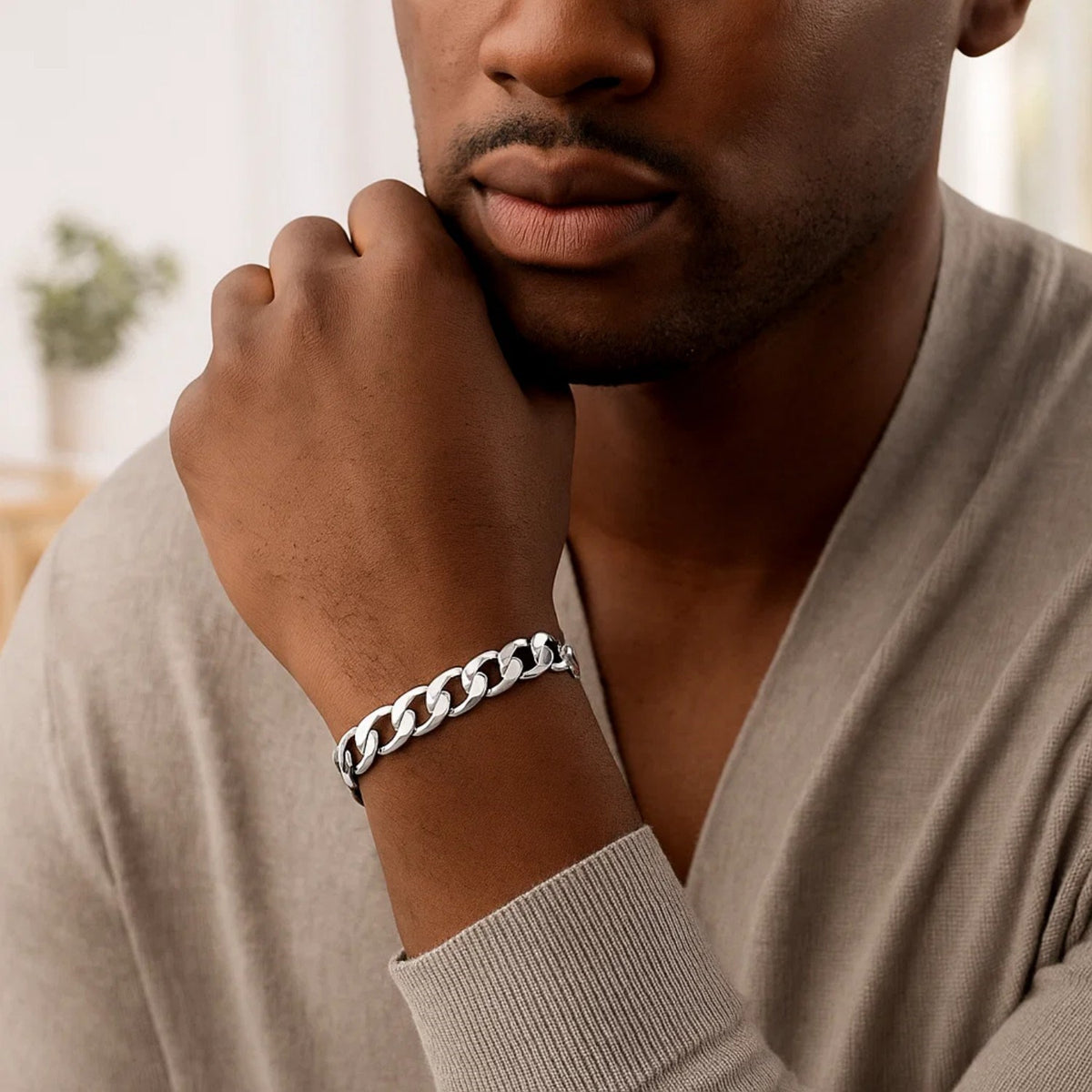 Rhodium Plated Sterling Silver Curb Style Bracelet (8.40 mm), view 4